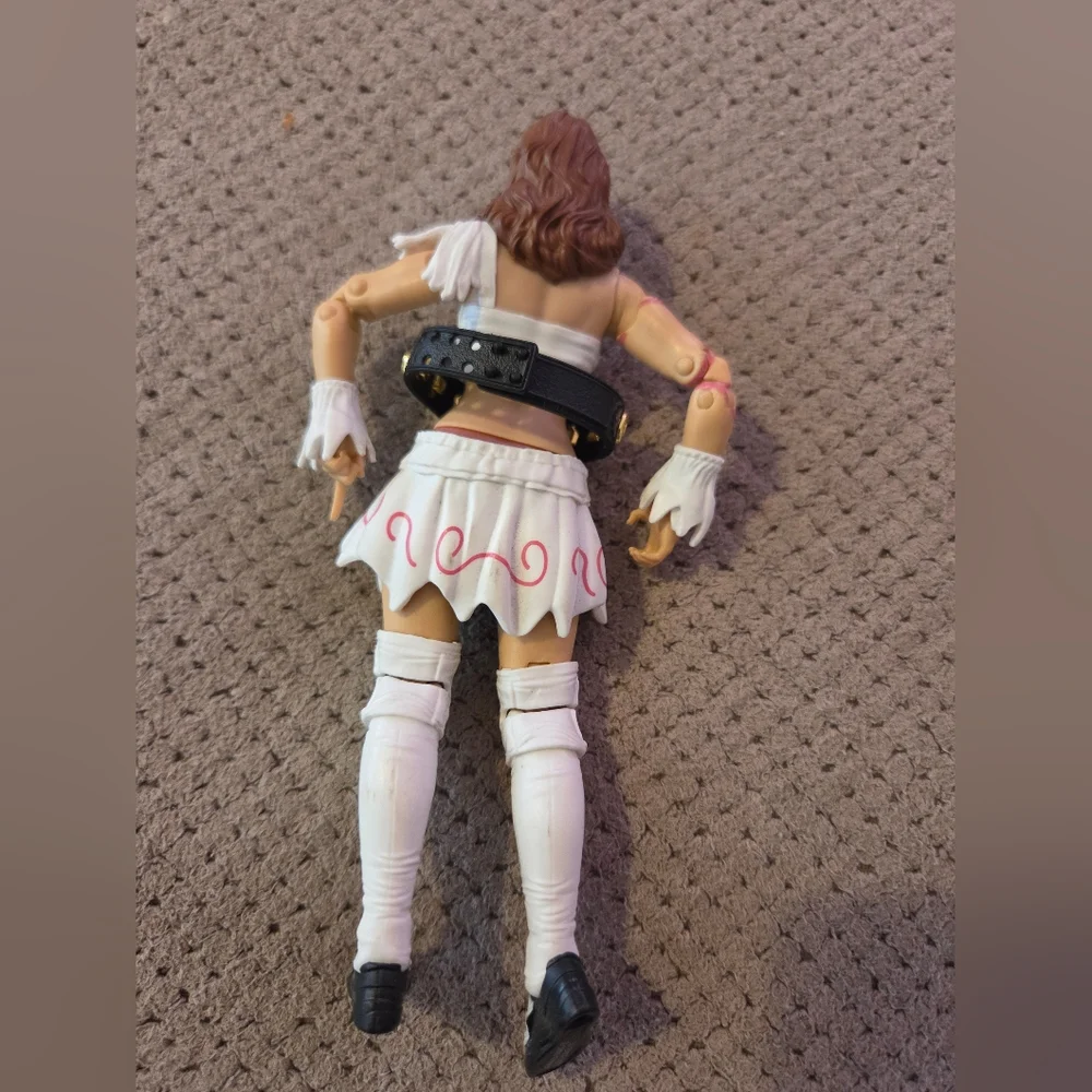 2021 AEW Jazwares Unrivaled Collection Series 3 #20 Riho Preowned wrestling - Picture 8 of 12
